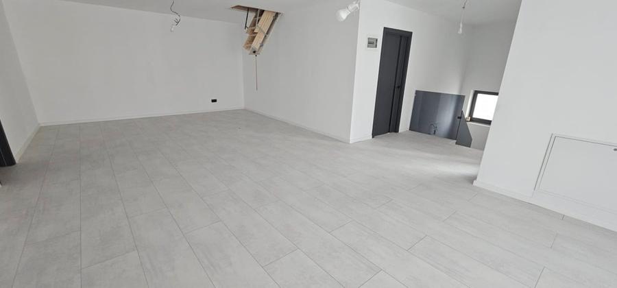 TINERETULUI PARC ( LANGA DOMENIUL MARȚIȘOR ) - 4