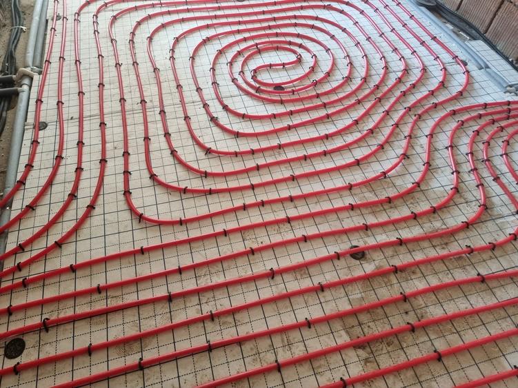 Apartament 2 camere cu balcon, lift și parcare inclusă - 9