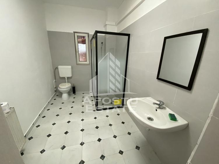 Casa cu 5 camere , zona Balcescu - 12