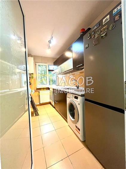 Apartament doua camere, zona Universitatii - Piata Sud Bacau, etajul 1 - 6