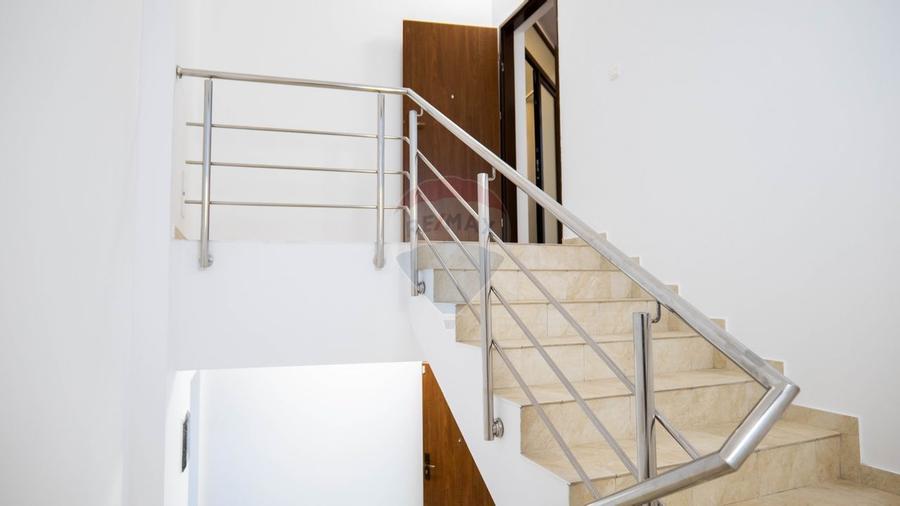 INVESTITIE - Vanzare vilă spatioasa cu S+P+2E+M, zona Doamna Ghica - 10