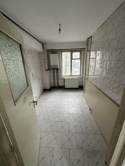 Apartament 3 camere spatiu comercial cabinet medical - 1