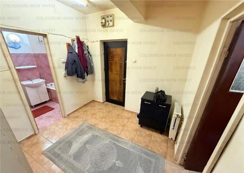 Apartament 2 camere, decomandat - zona Racadau - 1