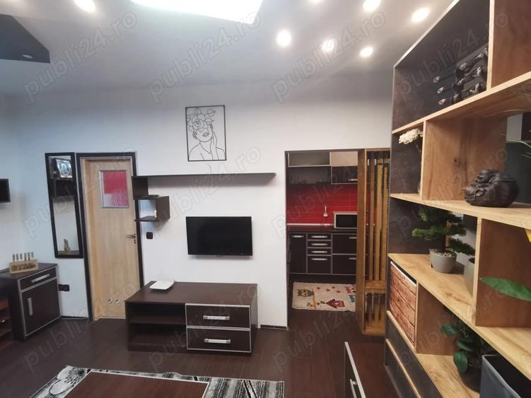 Inchiriez apartament tip studio - 4