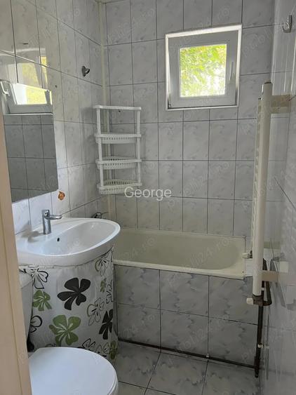 Privat, vand apartament 3 camere, str. Neptun, et. 2 4