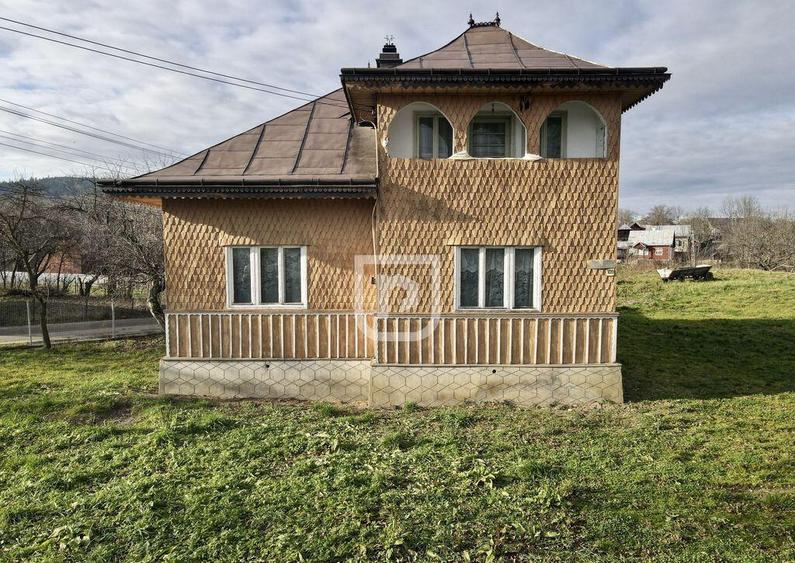 Casa batraneasca cu teren in Solca 26 ari - 3