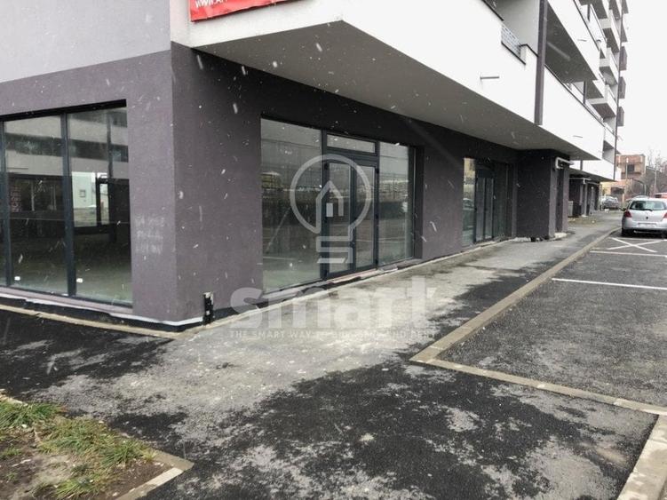 Spatiu comercial , parter de bloc nou, vitrina generoasa - 5