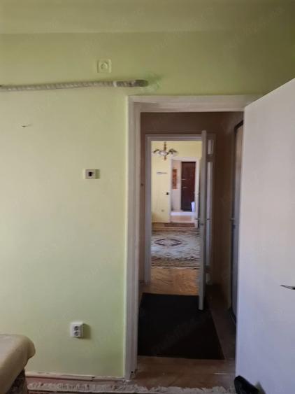 Apartament cu 2 camere semidecomandat în Șagului