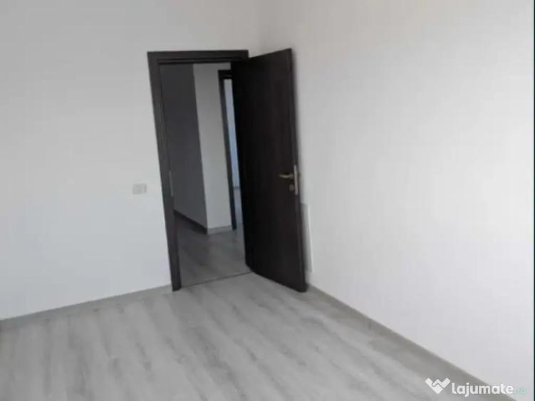 Apartament 2 camere, decomandat - zona Sanpetru - 1