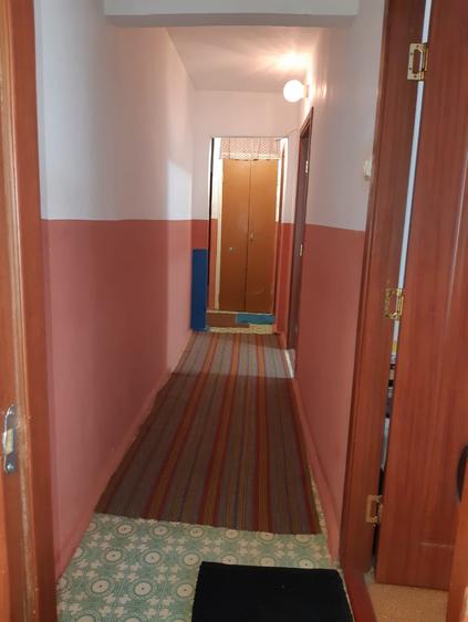 APARTAMENT DECOMANDAT 3 CAMERE - 8