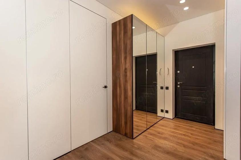 Apartament 3 camere in zona Pia?a Sudului - 3