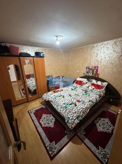 Casă P+M pe strada Tineretului - 6