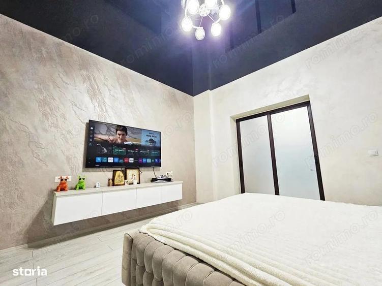 De vanzare - Casa 2 camere, renovata - singur in curte -Piata Centrala - 3