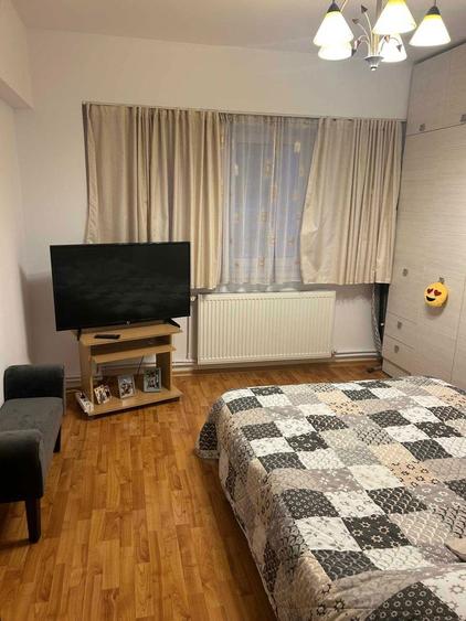 Proprietar Metrou Lujerului inchiriez apartament 2 camere - 5