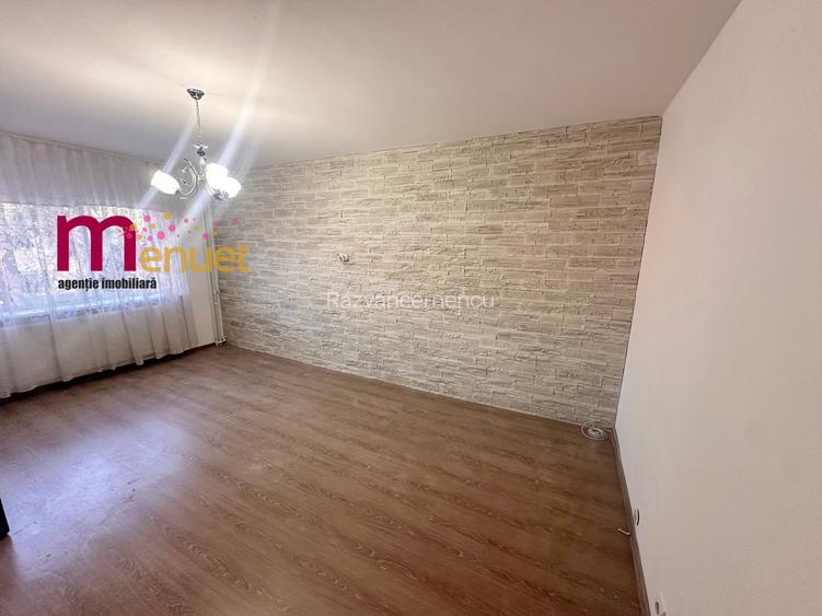Apartament 3 camere,zona E3,etaj 1