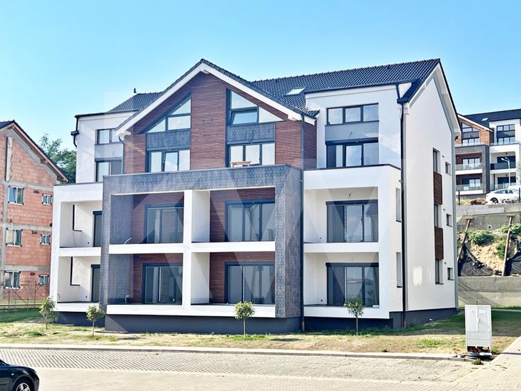 Apart. cu 2 cam. pe doua nivele, cu logie. Vila design modern in Cristian-Sibiu - 1