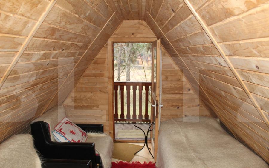 Casu?a de vacan?a langa Lacul Reci lini?te, nat - 7