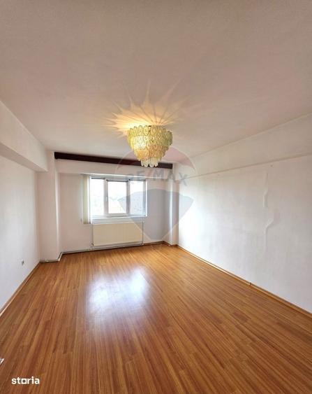 Apartament 3 camere, in zona Pod, Ramnicu Sarat et.4/4 - 5