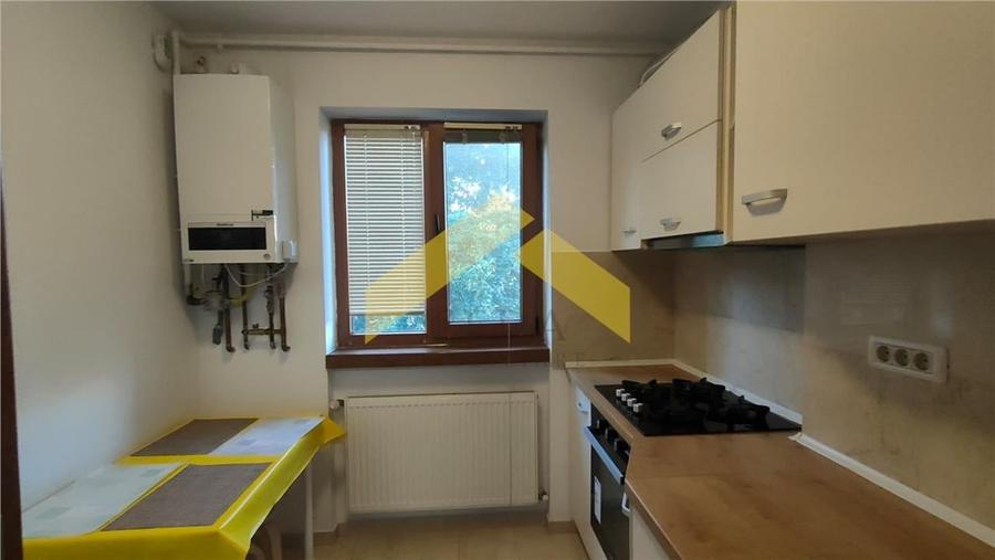 Apartament cu 3 camere de inchiriat centrul Aradului - 4
