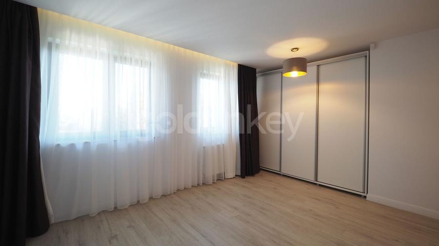 Duplex cu 5 camere cu Canalizare în Pipera