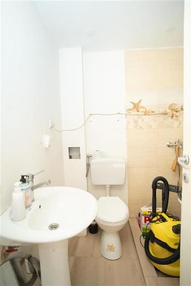 Casa la curte comuna pe str. Ady Endre - 13