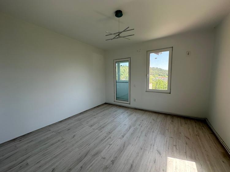 Casa recent renovata in Campenesti - 7