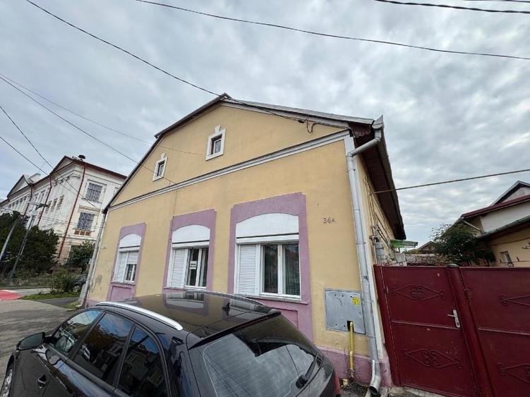 Gherla, stradal, central, ideal spatiu comercial - 1