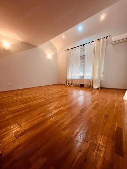 Casa de inchiriat cu sauna si piscina in complexul Gradinile Soarelui - 7