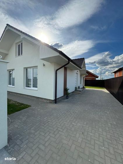 Casă nouă la cheie în Cihei – Cartierul Tineretului | Gata de mutare - 1