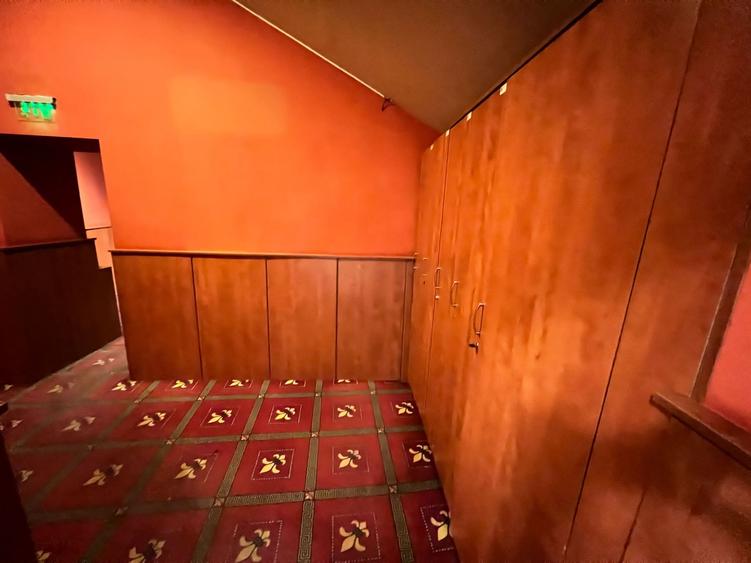 Magazin cu vitrine in zona ultracentral - 6