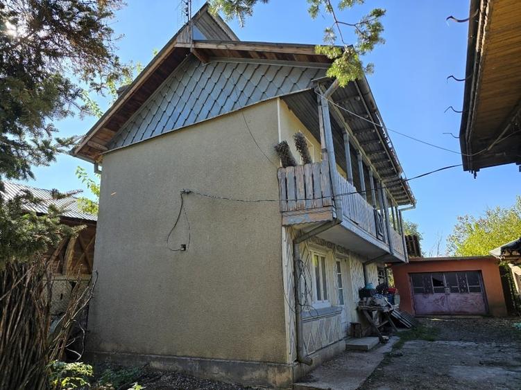 Teren 1300mp cu casa batraneasca - 11