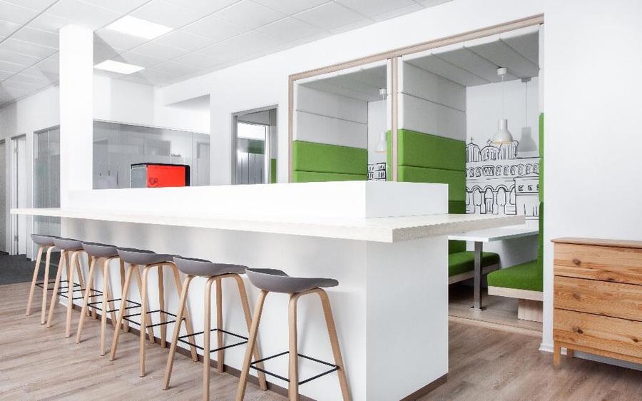 Acces nelimitat la spa?ii de co-working in Regus Anchor Business - 4