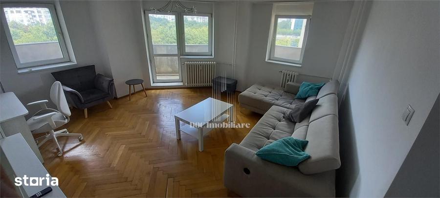 Apartament cu 2 camere decomandat în Centrul Civic