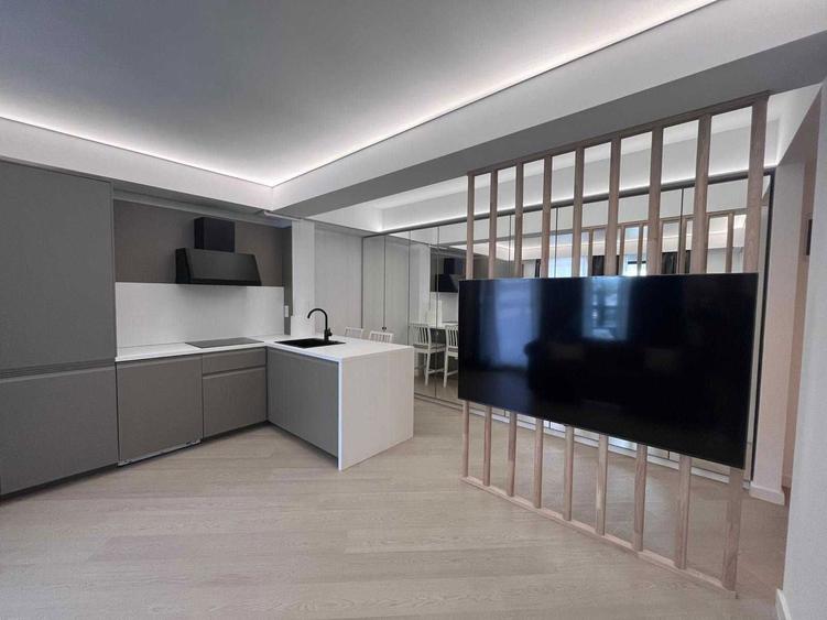 Apartament 2 camere Cortina North - 1