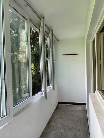 Apartament cu 3 camere în Berceni