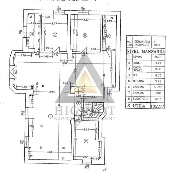 Casă individuală cu 11 camere cu Canalizare în Capitale