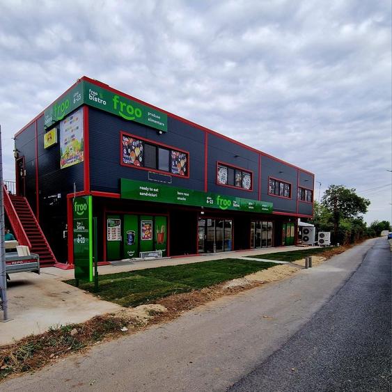 Spațiu comercial, de 200 mp, în Domnești