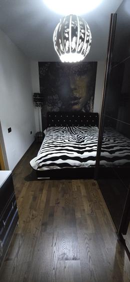 Inchiriez apartament cu 2 cam Obor
