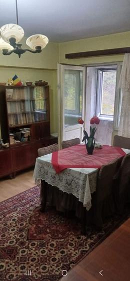 Apartament cu 2 camere semidecomandat în Ultracentral
