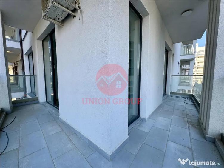 Apartament cu 2 camere decomandat în Mamaia