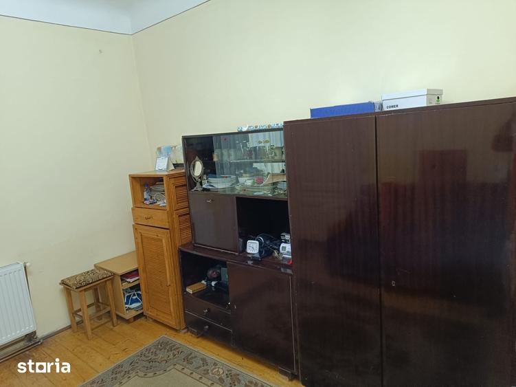 Casă cu 2 camere cu Teren 90 Mp în Orașul Nou
