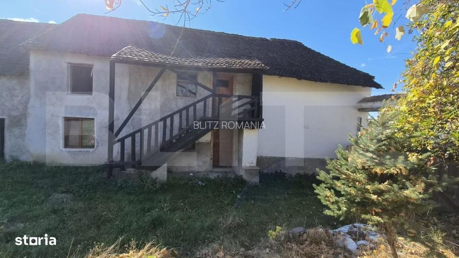 Casa Homorod -Mercheasa- teren 4800 intravilan , posibilitate afacere