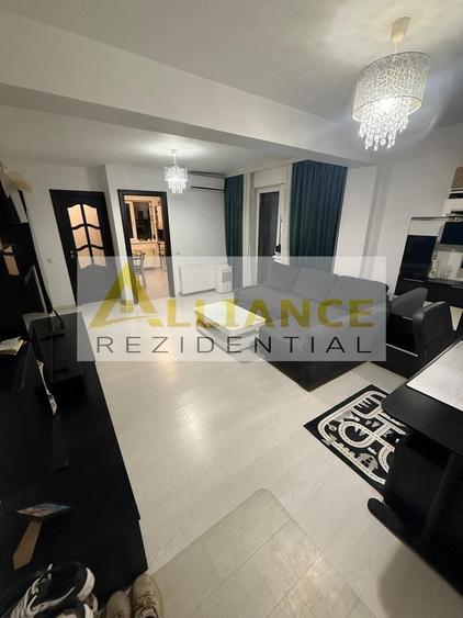 Apartament cu 2 camere semidecomandat, mobilat în Central