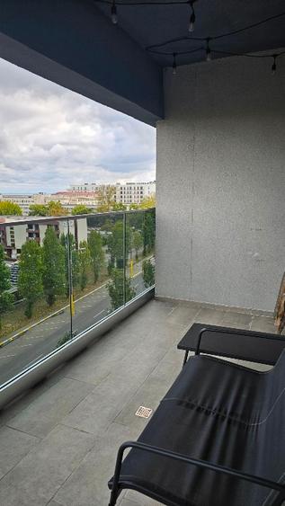 Apartament cu 2 camere decomandat, mobilat în Central