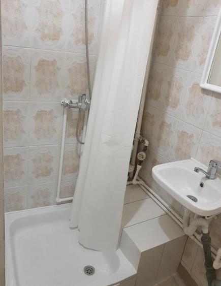 Proprietar ofer spre inchiriere garsoniera pe Calea Bucuresti, zona Spitalul Judetean Brasov - 4