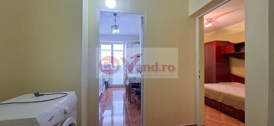 Apartament cu 2 camere decomandat, mobilat în Micro 14