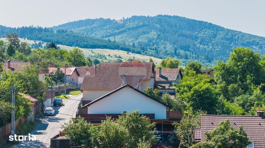 Casă cu 3 camere cu Teren 426 Mp în Tărlungeni
