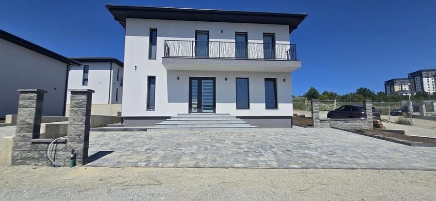 Casa exclusivista strada Constantin Brancoveanu proiect unicat langa Logos - 1