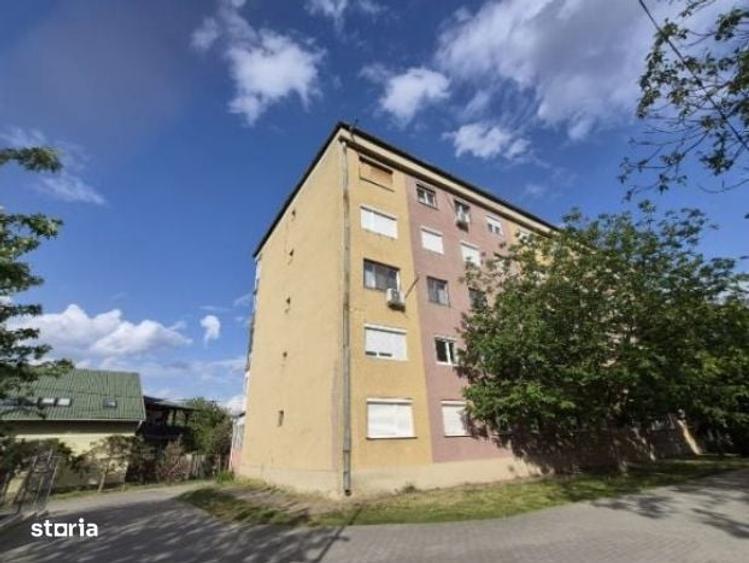 Apartament cu 4 camere în Central