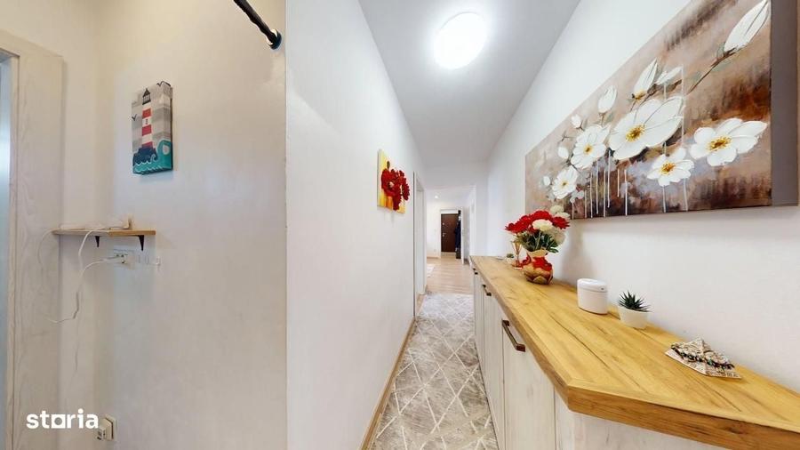 Apartament cu 3 camere semidecomandat în Hipodrom 1